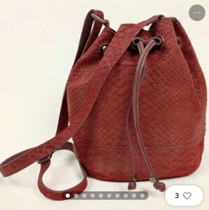 Chinese Laundry Suede Bucket Bag Purse Comes with long and Short Strap
